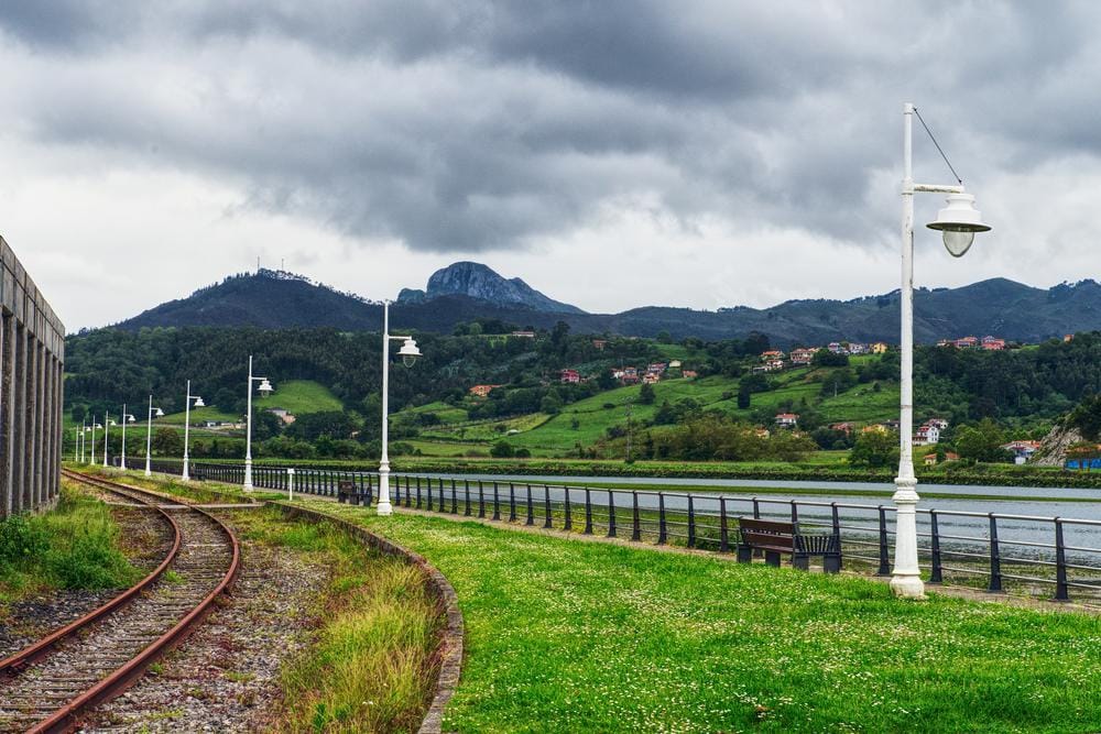 Guía Turística de Ribadesella, Asturias: Qué Ver y Hacer