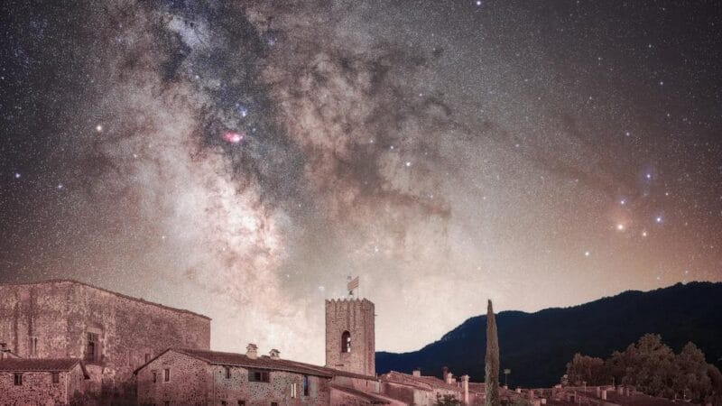 Guía Turística de Santa Pau, Girona: Qué Ver